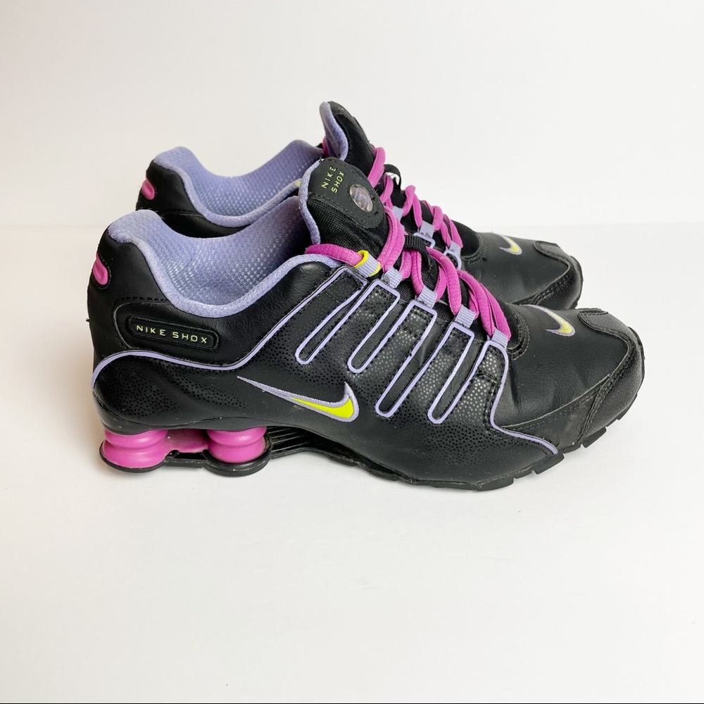 Nike Shox Black and Pink Women's Sneakers